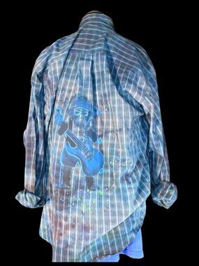 Van Heusen Grey Plaid Ice Dyed Button-Up — Funky Monkey on Your Back | Size M